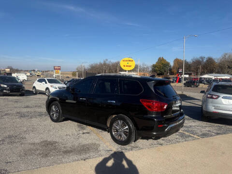 2019 Nissan Pathfinder SL