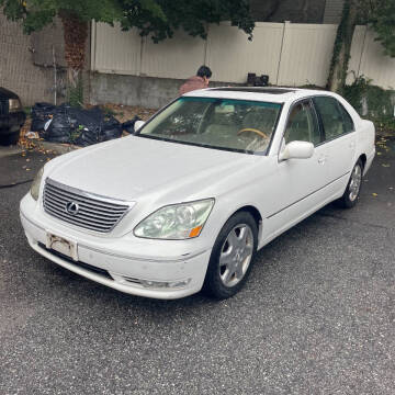 2004 Lexus LS 430 for sale at Cutting Edge Automotive LLC in Lansing MI