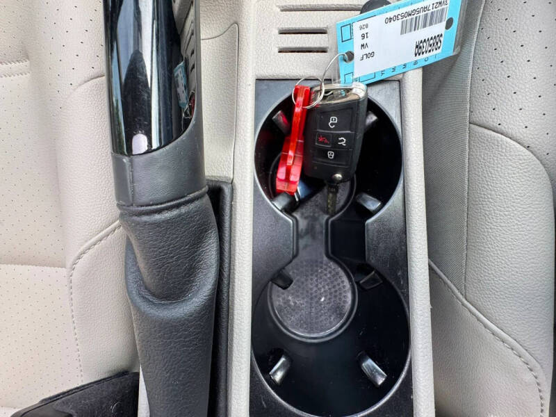 2016 Volkswagen Golf
