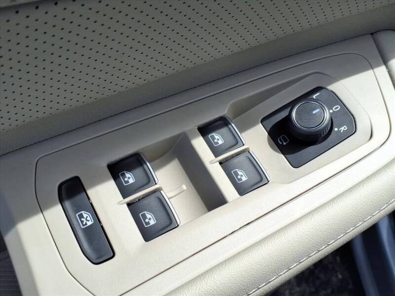 2026 Volkswagen Atlas SEL Premium R-Line 4Motion