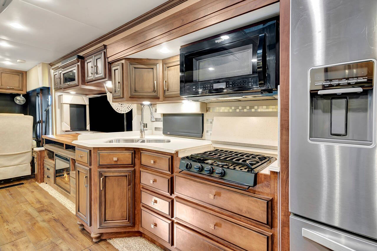 2018 Newmar Ventana for sale at Get Away RV Sales in Templeton, CA