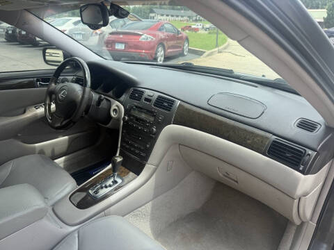 2004 Lexus ES 330