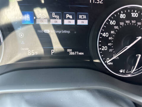 2021 Toyota Sienna Platinum 7-Passenger