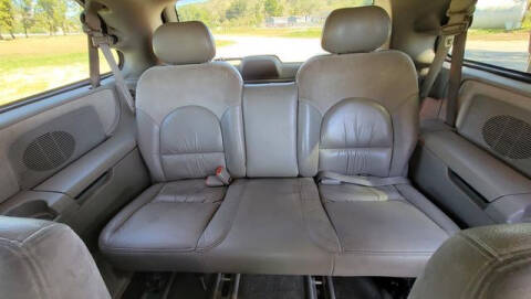 2001 Chrysler Town and Country Limited