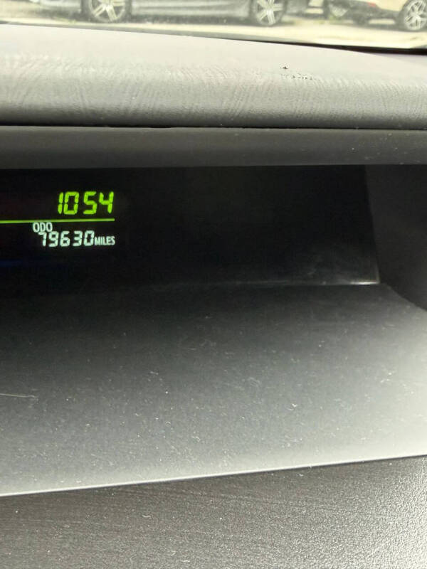 2013 Toyota Prius v
