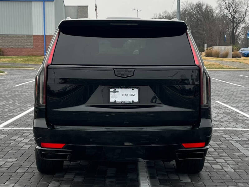 2021 Cadillac Escalade Sport
