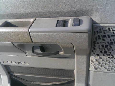 2014 Ford E-Series E-150