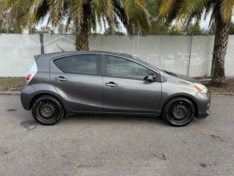 2013 Toyota Prius c Two