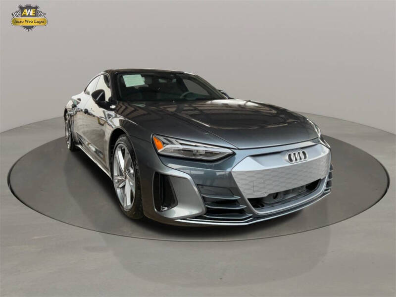 2022 Audi e-tron GT quattro Premium Plus