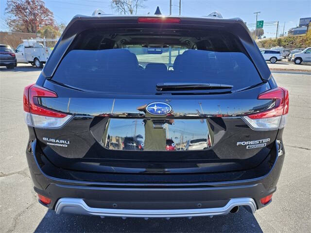 2022 Subaru Forester Touring