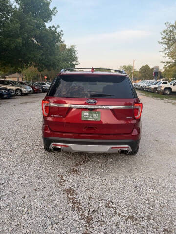 2017 Ford Explorer Platinum