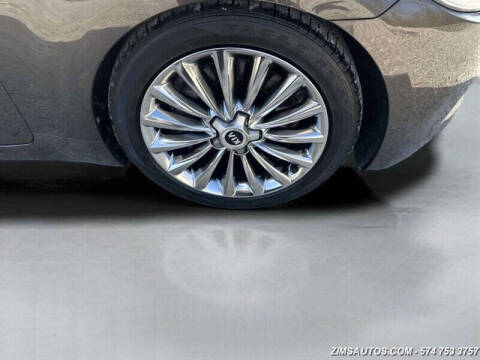 2015 Kia K900 Luxury