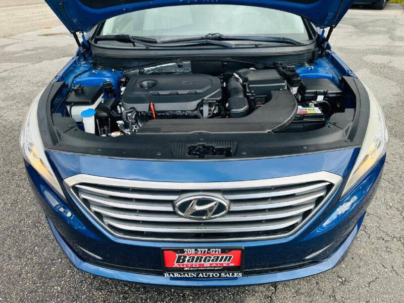 2015 Hyundai Sonata SE photo 10