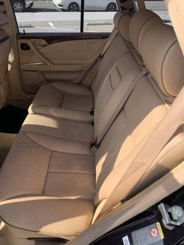 2001 Mercedes-Benz E-Class E 320