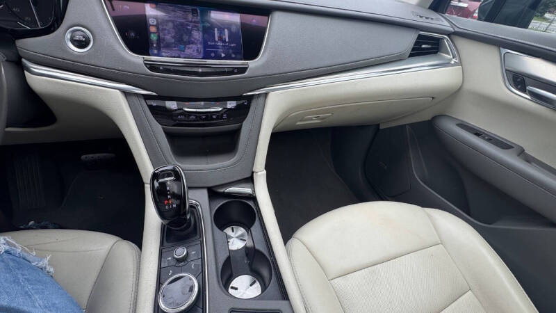 2020 Cadillac XT5 Premium Luxury
