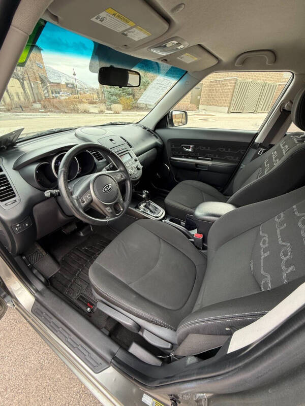 2012 Kia Soul +