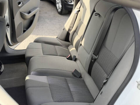 2017 Chevrolet Impala LS