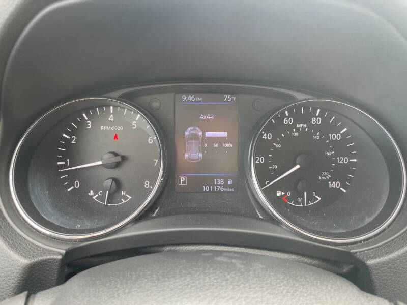 2018 Nissan Rogue SV