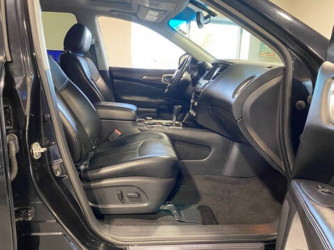 2015 Nissan Pathfinder SL