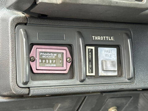 2000 Chevrolet C7500