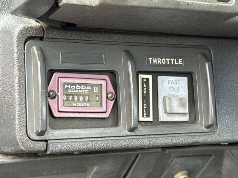 2000 Chevrolet C7500