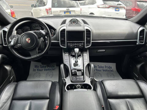2012 Porsche Cayenne Tiptronic