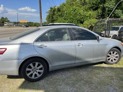 2007 Toyota Camry for sale at SCOTT HARRISON MOTOR CO in Houston TX