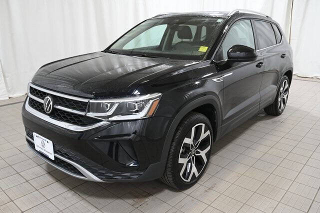 2022 Volkswagen Taos SEL 4Motion