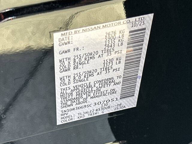 2025 Nissan Pathfinder Platinum