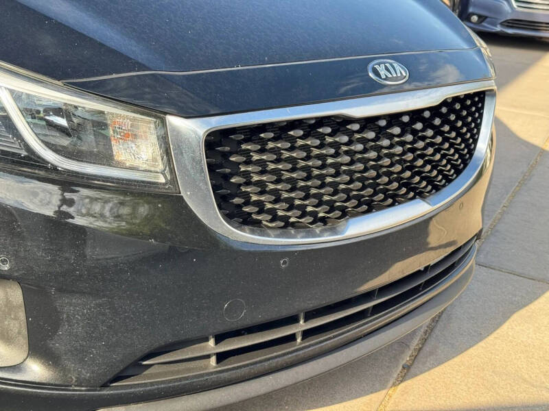 2017 Kia Sedona LX