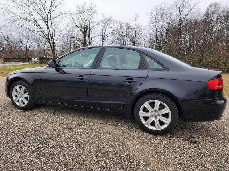 2010 Audi A4 Premium photo 17