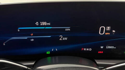 2024 Cadillac LYRIQ Tech