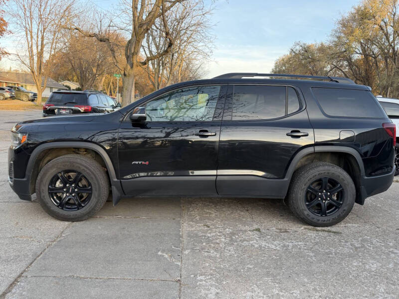 2021 GMC Acadia AT4