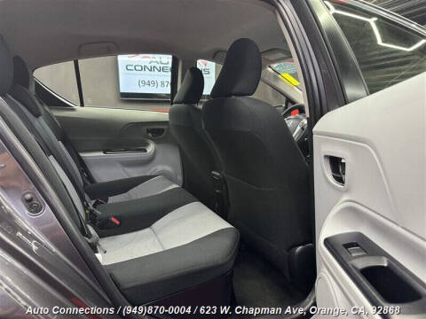 2014 Toyota Prius c Three