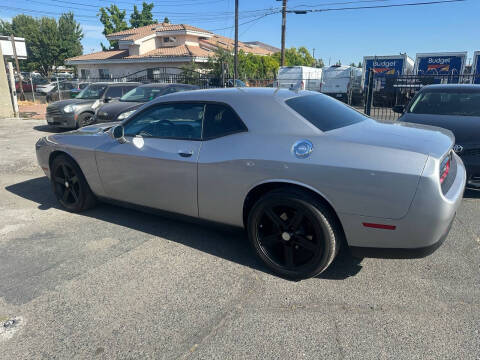2017 Dodge Challenger SXT
