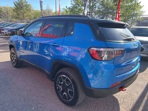 2025 Jeep Compass Trailhawk
