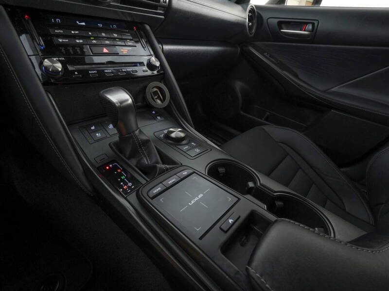 2024 Lexus IS 350 F SPORT