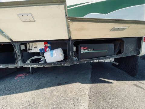 2002 Fleetwood RV 37U