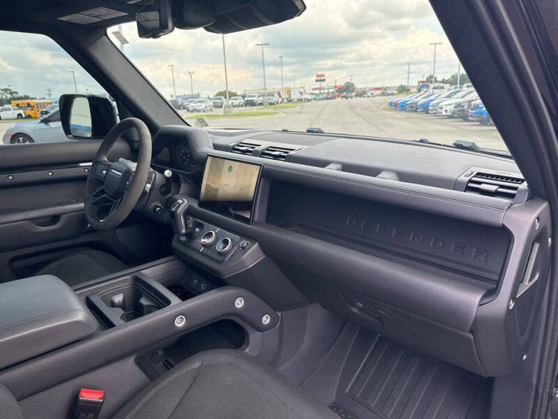 2022 Land Rover Defender