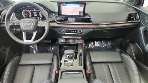 2024 Audi Q5 e quattro S line Prestg 55 TFSI