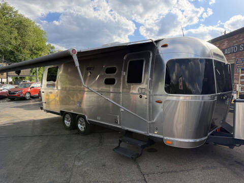 2016 Airstream 25FB