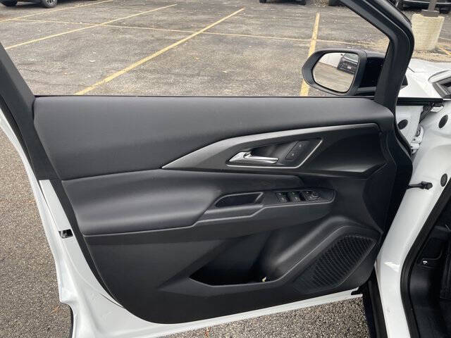 2026 Chevrolet Equinox EV LT 1