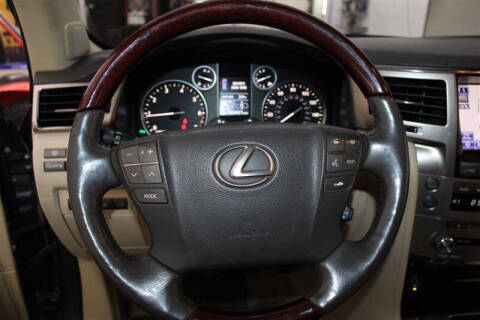 2013 Lexus LX 570