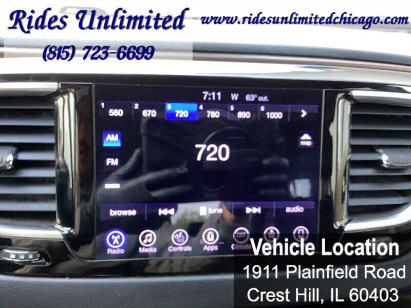 2017 Chrysler Pacifica Touring-L Plus