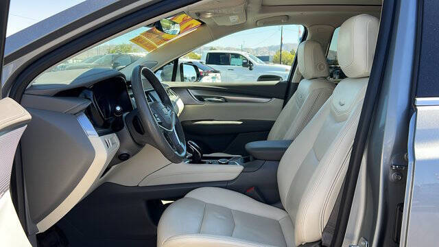 2023 Cadillac XT5 Premium Luxury