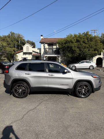 2018 Jeep Cherokee Latitude