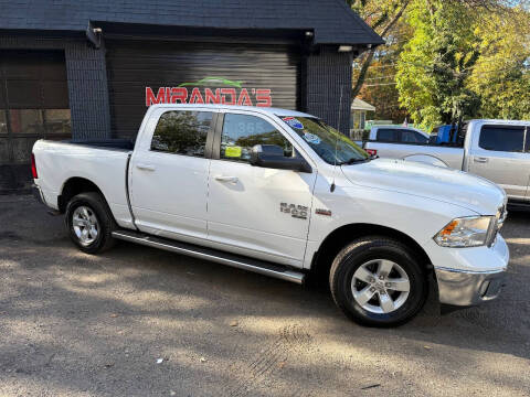 2019 RAM 1500 Classic SLT