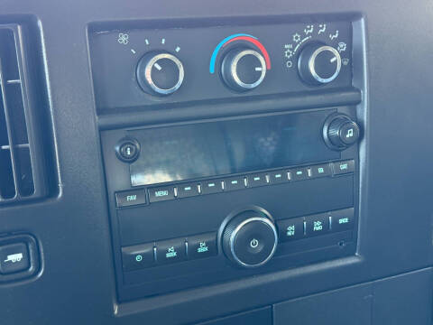 2016 GMC Savana 2500