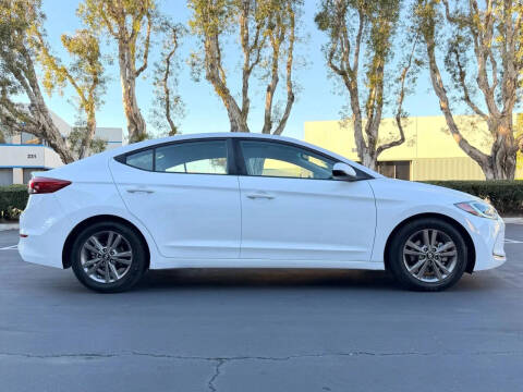2018 Hyundai Elantra