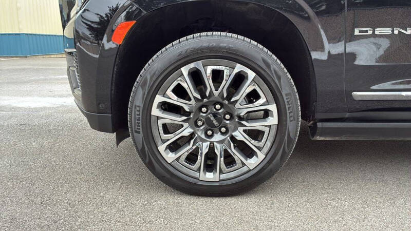 2023 GMC Yukon XL Denali Ultimate